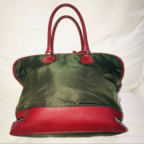 Auth Prada red leather and green nylon hand bag - Picture 13 of 16
